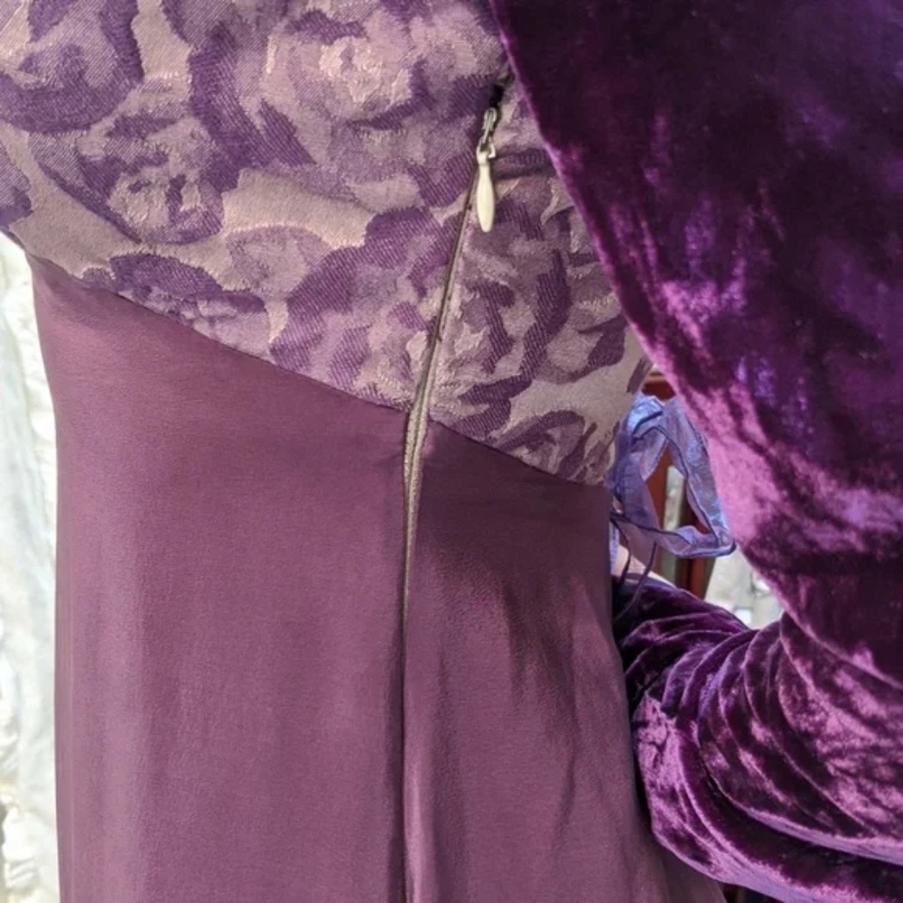 Vintage LINDA HARRIS Princess Dress Long Maxi Purple Silk Velvet - SMALL - Picture 11 of 13